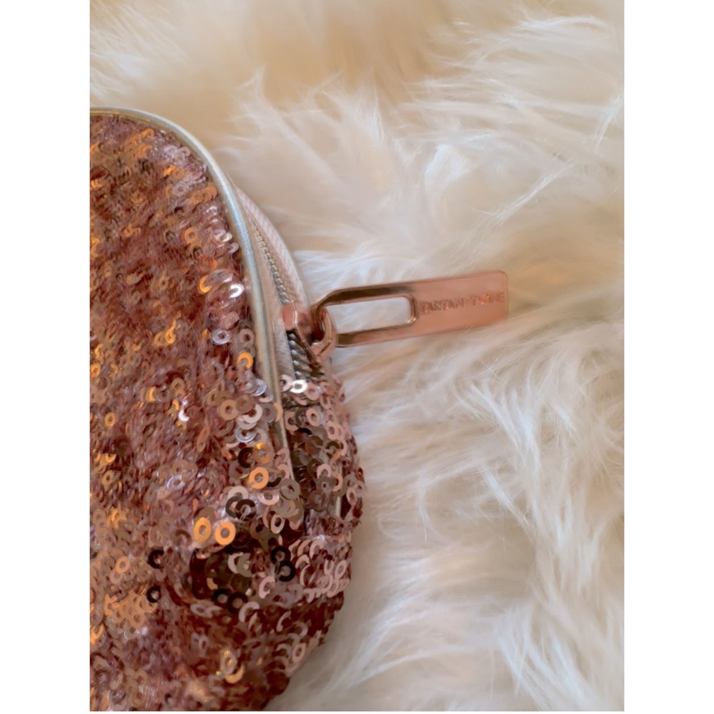Tartan & Twine• Glam Rose Gold Glitter Beauty Bag - Picture 6 of 12